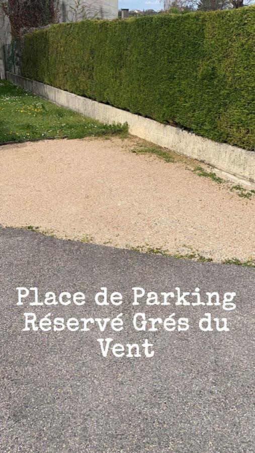 Au Grés du Vent Apartment Ruy-Montceau Ngoại thất bức ảnh